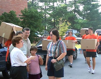 Faculty and staff assist during move in day