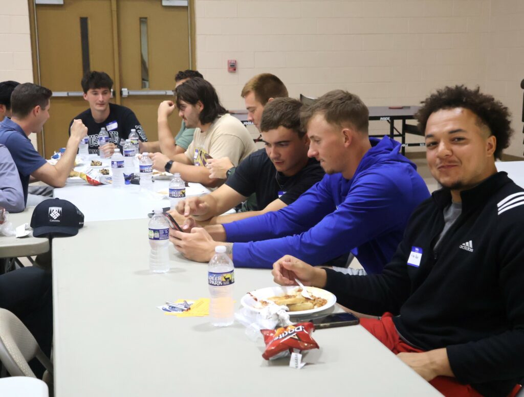 Students enjoy a meal at SPOT.