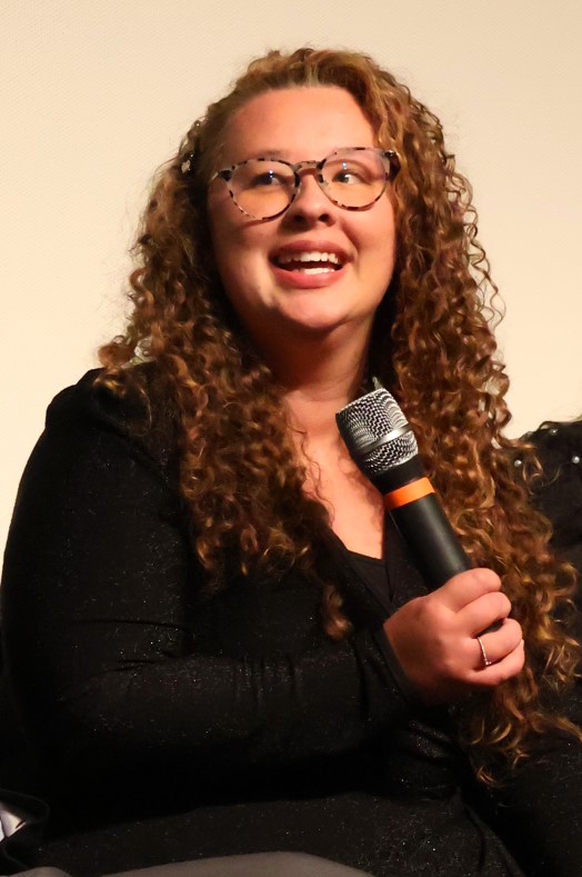 Isabelle Delbridge answers a question.