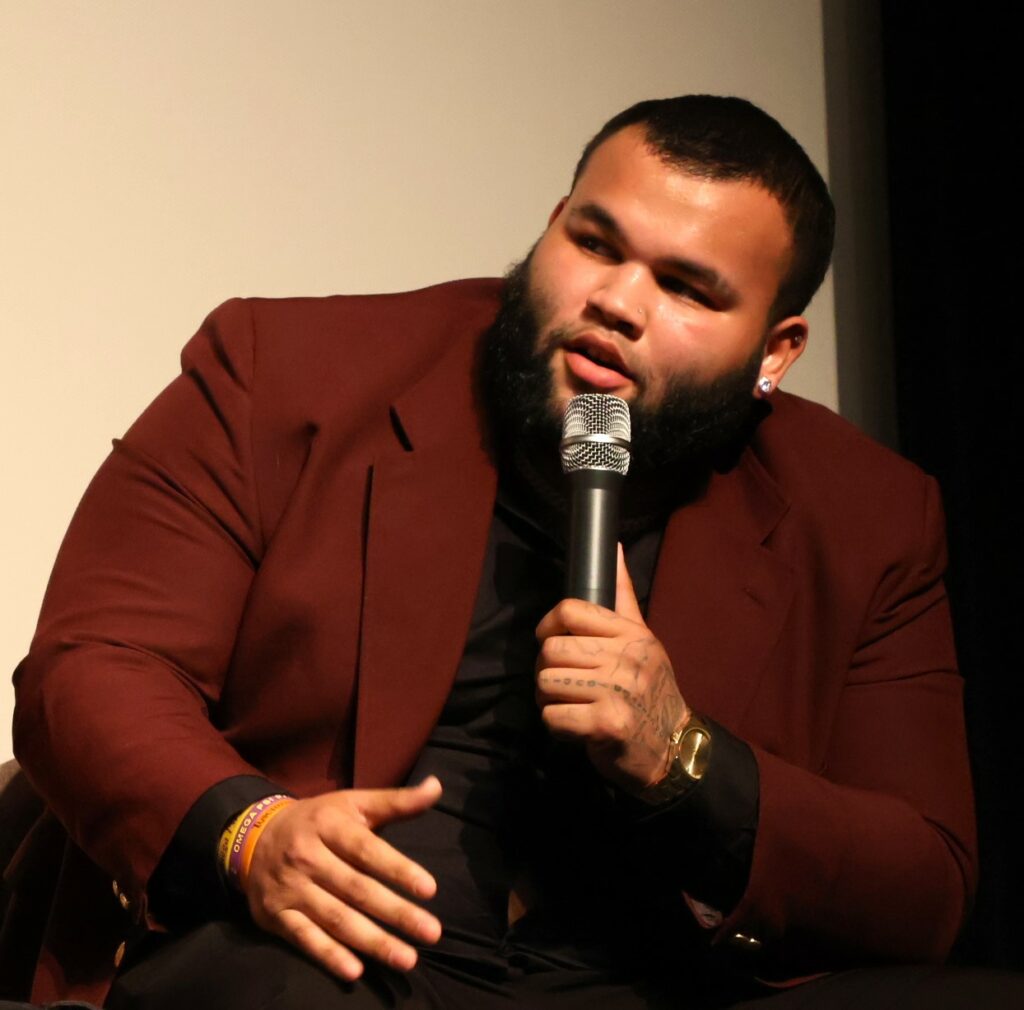 Xavier Velazquez responds to a question.
