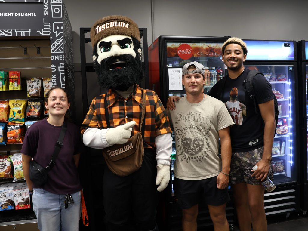 Students hang out with Zeke.