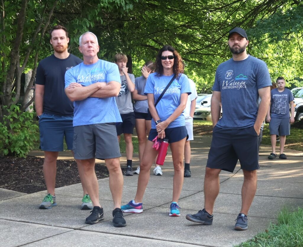 Employees of Watauga Orthopaedics came to assist.