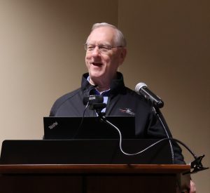Dr.. Scott Niswonger addresses the audience.