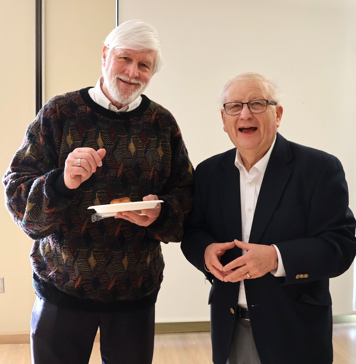 Conversation and photos before the start of Theologian-In-Residence Jan. 12, 2024