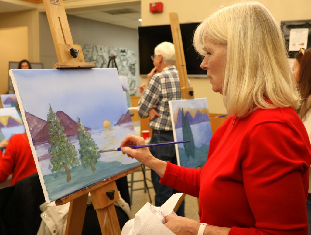 Starr Hummel paints.