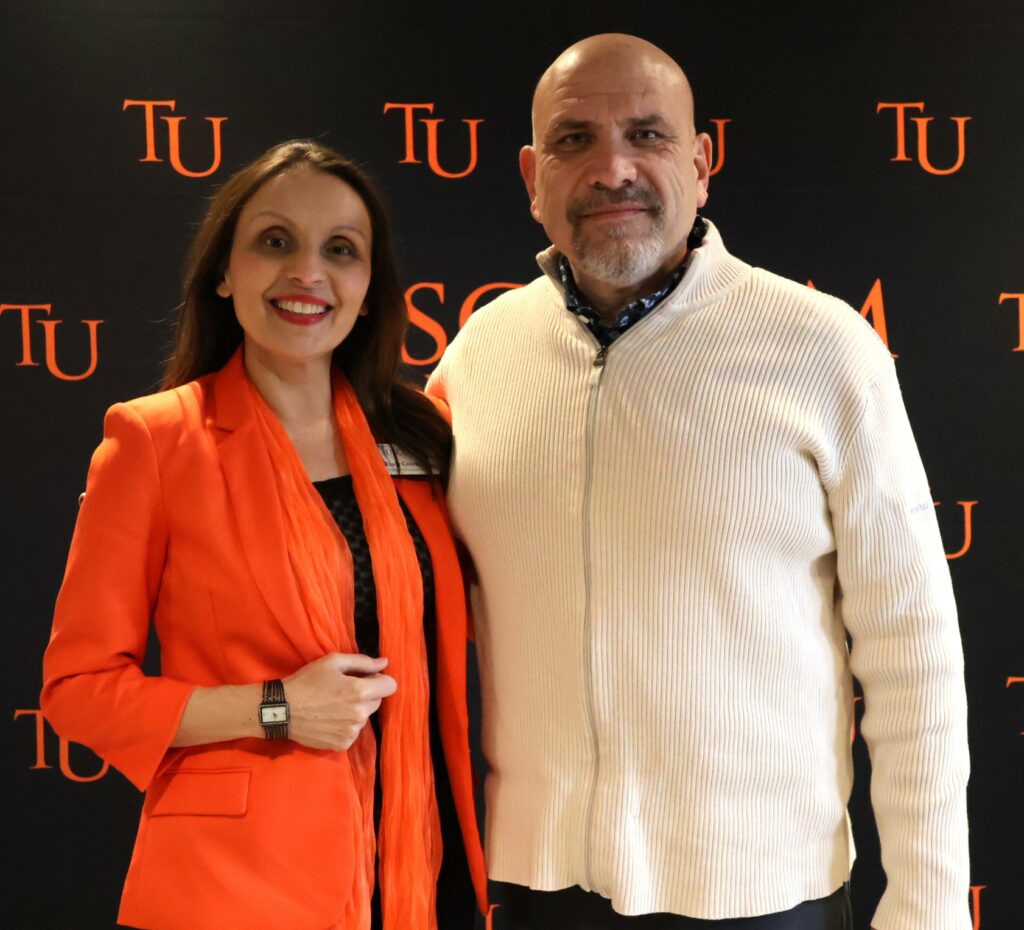 Rouja Green, left, and Bill Bledsoe