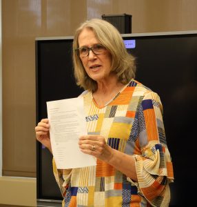 Janet Kotynski teaches the students.
