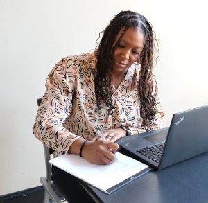 Online courses are available from Tusculum courses, as Timia Coffman demonstrates.