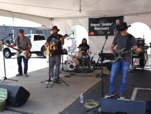 The Salty Moondogs play Saturday at the Old Oak Festival.